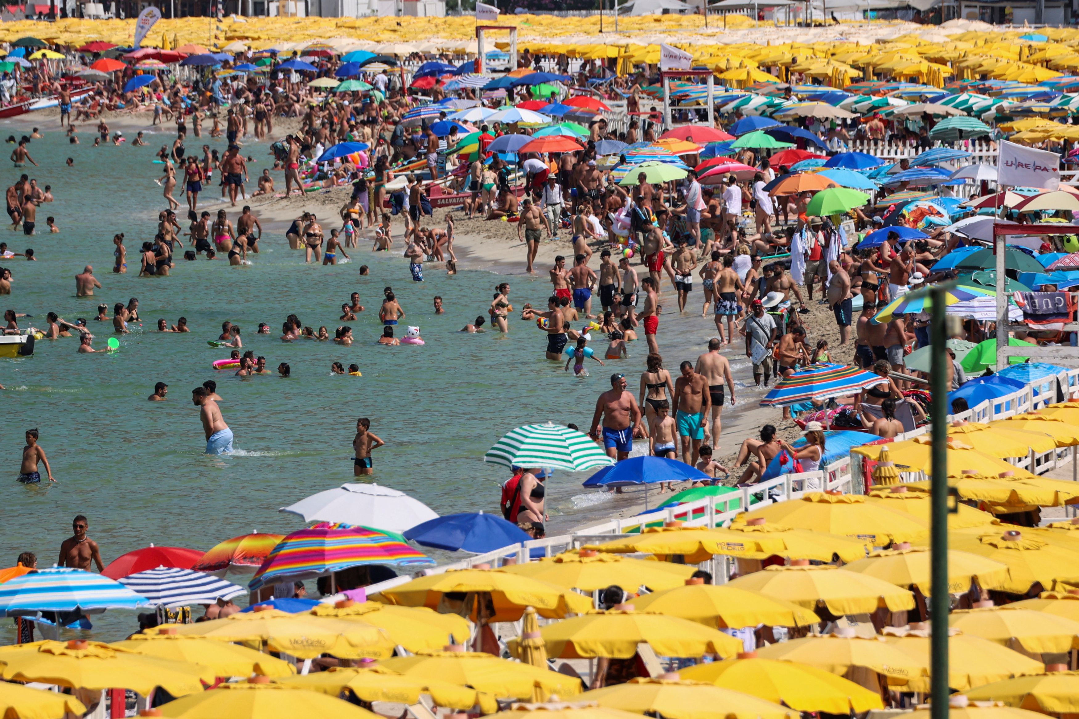 Μπορεί το... αποπνικτικό καλοκαίρι της Ευρώπης να στρέψει τους τουρίστες σε άλλους προορισμούς;