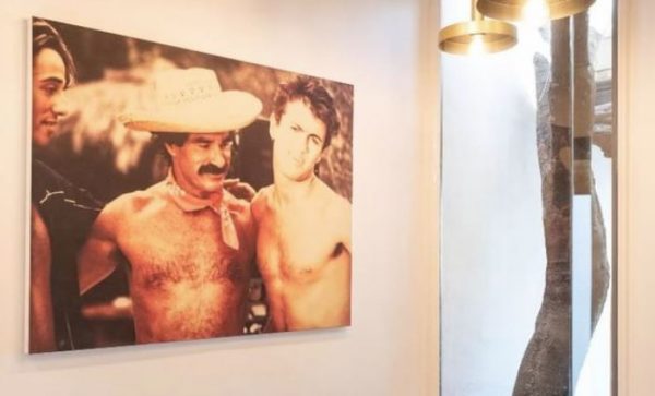 Οι ηδονιστικές ιστορίες πίσω από τους τοίχους του πραγματικού Club Tropicana των Wham!