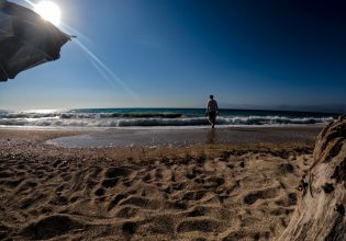 Καύσωνας «Κλέων»: 8 συμβουλές για να προφυλαχθούμε από τις υψηλές θερμοκρασίες