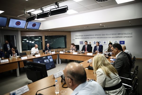 Καύσωνας «Κλέων»: Ευρεία σύσκεψη στο υπ. Κλιματικής Κρίσης