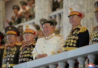 Βόρεια Κορέα: Απελεί με πυρηνικά αντίποινα στην επίδειξη στρατιωτικής δύναμης από τις ΗΠΑ