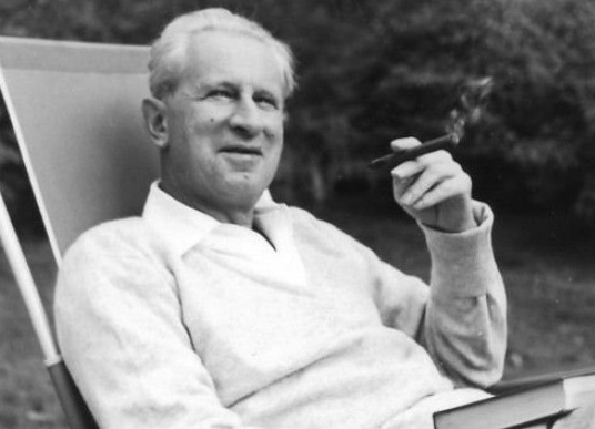 Χέρμπερτ Μαρκούζε: Η πάλη για την επέκταση του κόσμου της ομορφιάς, της ειρήνης και της ηρεμίας είναι πάλη πολιτική