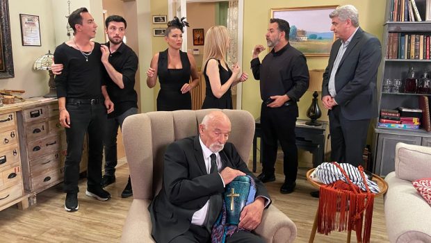 «Μην αρχίζεις τη Μουρμούρα»: Πέθανε η «Βούλα» - Η τελευταία σκηνή και η... κηδεία