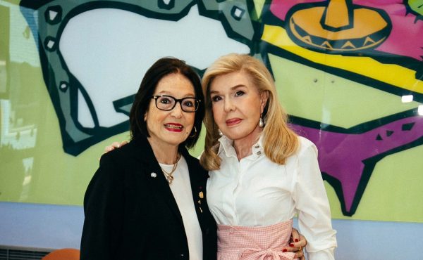 Νάνα Μούσχουρη για Μαριάννα Βαρδινογιάννη: Θα σε αισθάνομαι πάντα δίπλα μου