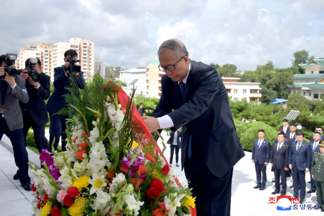 Βόρεια Κορέα: Ο Κιμ Γιονγκ Ουν δεσμεύεται για «ιστορικά υψηλό επίπεδο» σχέσεων με την Κίνα