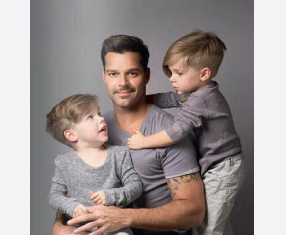 Ρίκι Μάρτιν: Ζητά τη συνεπιμέλεια των παιδιών του μετά το διαζύγιο