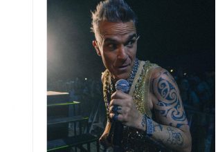 Ρόμπι Γουίλιαμς: Απίστευτος στο Terra Vibe Park στη Μαλακάσα μετά από 8 χρόνια