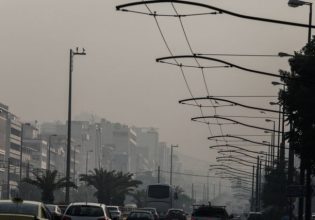 Υπουργείο Περιβάλλοντος: Αυξημένοι ρύποι στην Αττική λόγω καύσωνα – Συστάσεις για περιορισμένη χρήση ΙΧ