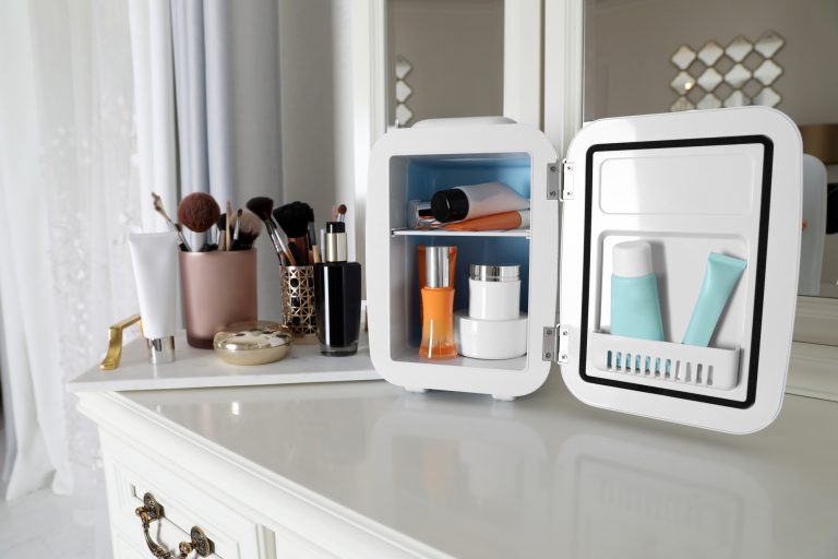 Πώς θα προστατέψεις τα καλλυντικά σου από τη ζέστη