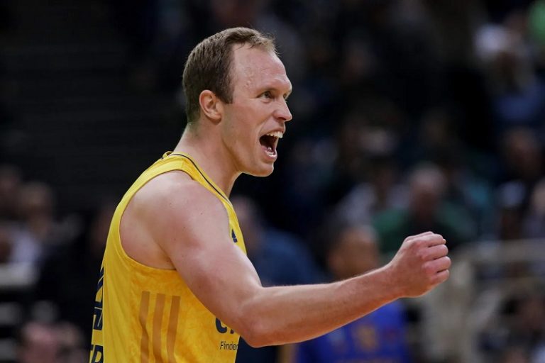 Λουκ Σίκμα: ο Ολυμπιακός ψάχνει έναν νέο …Τζόνι Ρότζερς! 