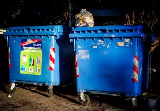 Θεσσαλονίκη: Πρωτοφανής κινητοποίηση για χρυσαφικά που πετάχτηκαν κατά λάθος στα σκουπίδια