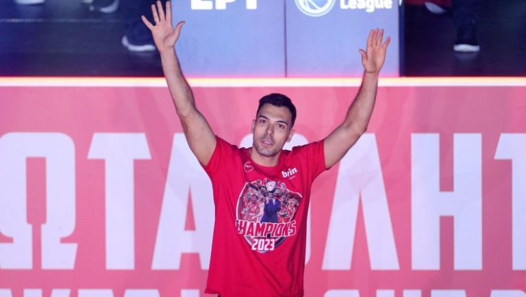 Ο Σλούκας που διχάζει και οι κανόνες του Ολυμπιακού