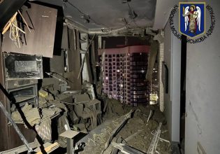 Ουκρανία: Ρωσικές επιθέσεις με UAVs-καμικάζι για 3η συνεχόμενη νύχτα στο Κίεβο και αλλού