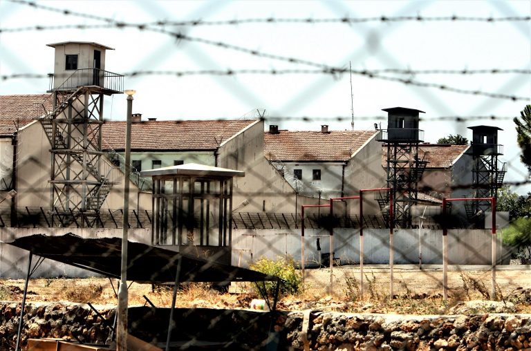 Έκθεση κόλαφος για Τουρκία: Ατιμωρησία για υποθέσεις βασανισμών – δεμένες χειροπόδαρα οι δικαστικές αρχές