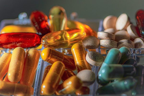 Απαγόρευση παράλληλων εξαγωγών και δήλωση αποθεμάτων για 277 φάρμακα