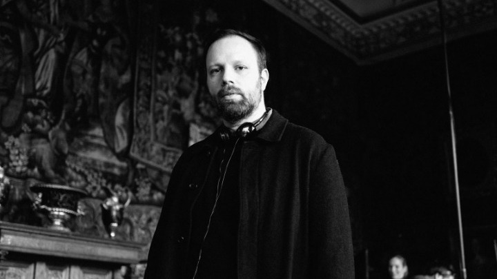 «Ένα πλάσμα που δεν έχετε ξαναδεί» – Ο Γιώργος Λάνθιμος μιλάει για την Έμα Στόουν