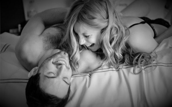 Η νέα «ψυχεδελική» μόδα στις ΗΠΑ για τη διάσωση ερωτικών σχέσεων σε κρίση