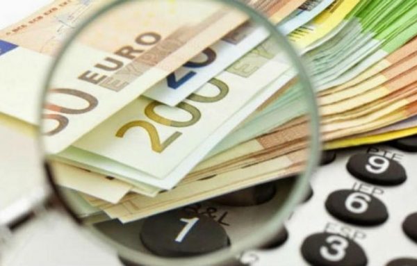 Πρώτος μπλε φάκελος: Φοροδιαφυγή