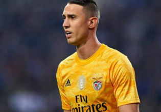 Παρακολουθεί τις εξελίξεις με Βλαχοδήμο ο Άγιαξ