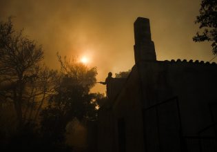 Φωτιές: Τα τελευταία 7 χρόνια κάηκε το 23% της Αττικής – Δείτε τους χάρτες