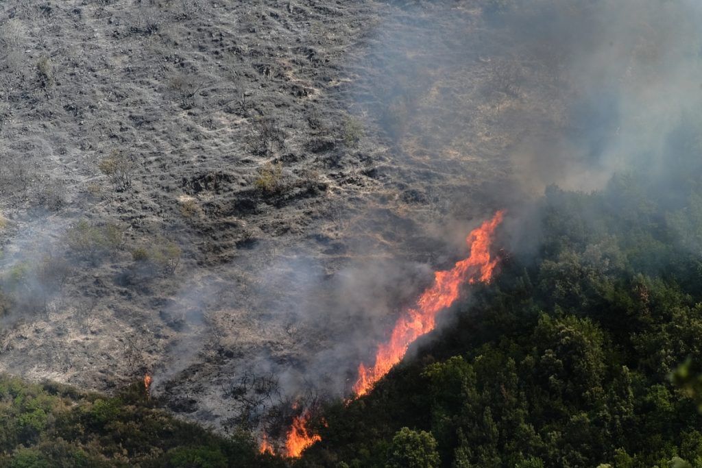 Φωτιές: Ακραίος κίνδυνος πυρκαγιάς την Τρίτη – Οι περιοχές σε κατάσταση συναγερμού