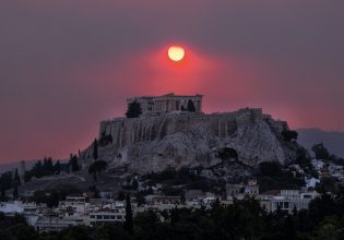 Φωτιές: Μαύροι καπνοί κάλυψαν την Ακρόπολη – Μυρωδιά καμένου σε όλη την Αθήνα