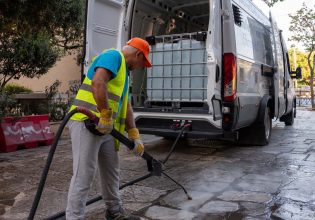 Ο Δήμος Αθηναίων εξοπλίζει κάθε κοινότητα με τα δικά της σύγχρονα εργαλεία καθαρισμού