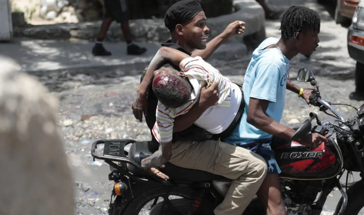 Αϊτή: Τουλάχιστον επτά νεκροί από επίθεση συμμορίας σε διαδηλωτές