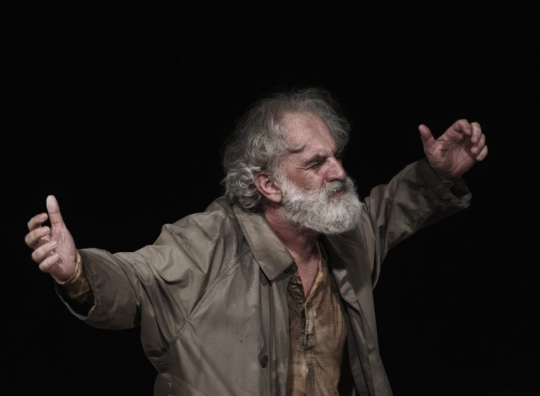 «Οιδίπους επί Κολωνώ» στο Ηρώδειο: Sold out μέσα σε 48ώρες η παράσταση με τον Δημήτρη Καταλειφό