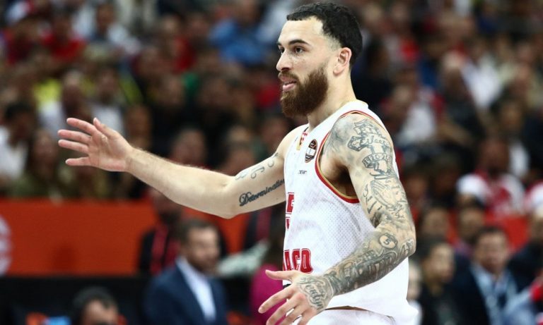 Στην προετοιμασία της Μονακό ο Μάικ Τζέιμς