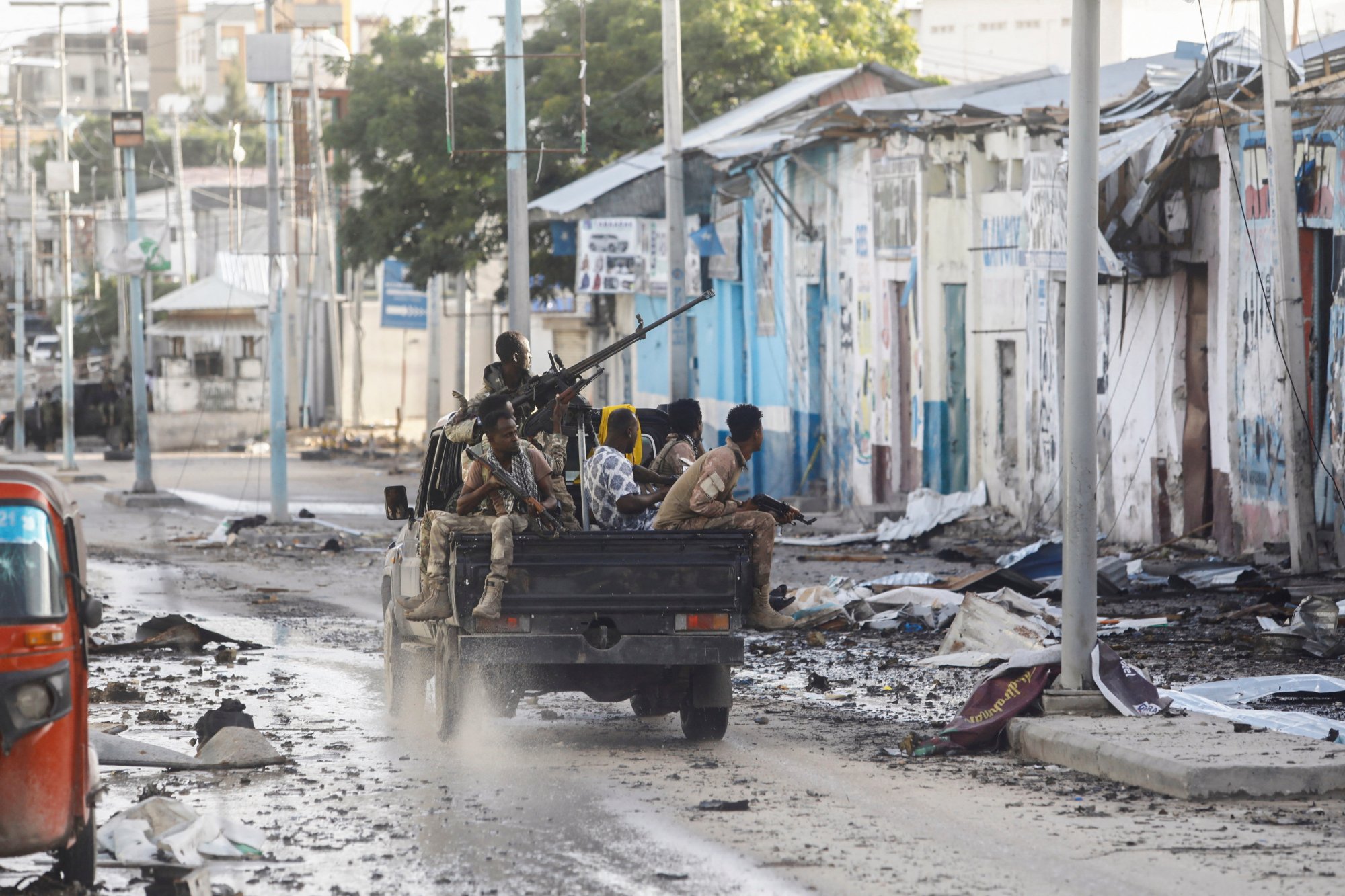 Σομαλία: Αεροπορικό πλήγμα των ΗΠΑ - «Σκοτώθηκαν 13 τζιχαντιστές της Σεμπάμπ»