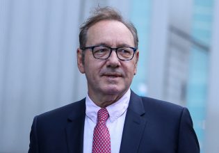 Ο Κέβιν Σπέισι επιστρέφει στον κινηματογράφο: Η πρώτη ταινία μετά την αθώωσή του