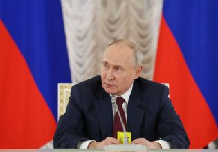 Βλαντίμιρ Πούτιν: Εξέφρασε τα συλλυπητήριά του στις οικογένειες των θυμάτων της έκρηξης στη Μαχατσκαλά του Νταγκεστάν