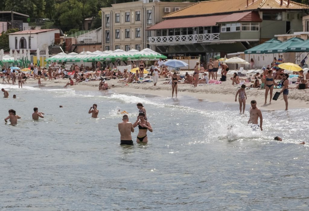 Ουκρανία: Ανοικτή η πρόσβαση στις παραλίες της Οδησσού