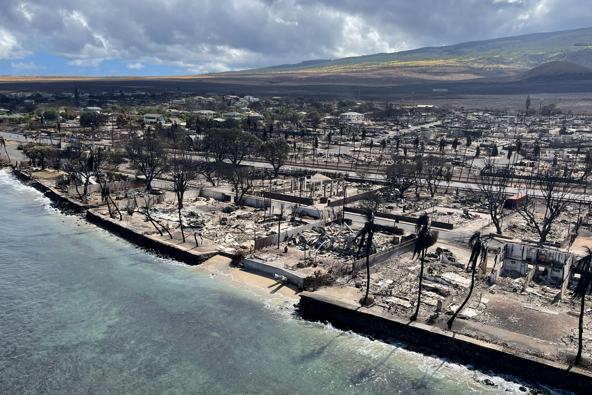 Φωτιά στο Μάουϊ: Σε σοκ οι κάτοικοι του νησιού