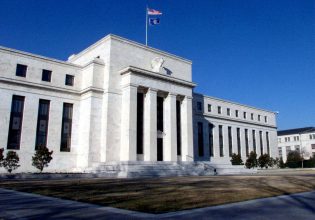 Federal Reserve: Νέες αυξήσεις επιτοκίων προμηνύουν τα πρακτικά