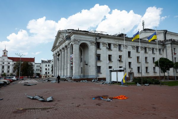 Ουκρανία: Επτά οι νεκροί από το ρωσικό πυραυλικό χτύπημα στο Τσερνίχιβ – Αυξάνεται ο αριθμός των τραυματιών