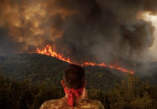 Φωτιές: «Ανεπαρκή τα μέτρα προετοιμασίας για την αντιπυρική περίοδο» – Το άρθρο «κόλαφος» των New York Times