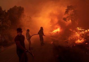 Φωτιές: Ανεξέλεγκτη η πυρκαγιά στον Έβρο – Μεγάλη αναζωπύρωση στην Αύρα Αλεξανδρούπολης