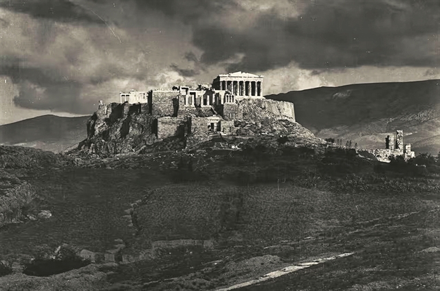 Η Ακρόπολη και οι ενοχές του Φρόιντ