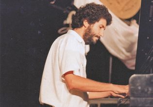 Γιώργος Καζαντζής: «Το ότι ήμουν ανεπιθύμητο παιδί καθόρισε την ανάγκη μου για ζωή»