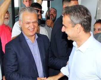 Ο Κυριάκος Μητσοτάκης στην εκδήλωση για την υποψηφιότητα του Δημήτρη Πτωχού στην Περιφέρεια Πελοποννήσου