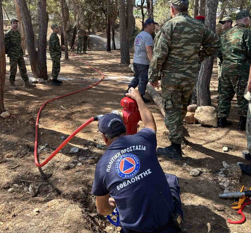 Σε στρατόπεδο για εκπαίδευση στελέχη της Πολιτικής Προστασίας του Δήμου Ρεθύμνης