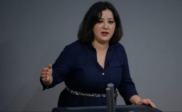 Γερμανία: Προειδοποιεί τους Γερμανούς δημοσιογράφους να μην ταξιδεύουν στην Τουρκία