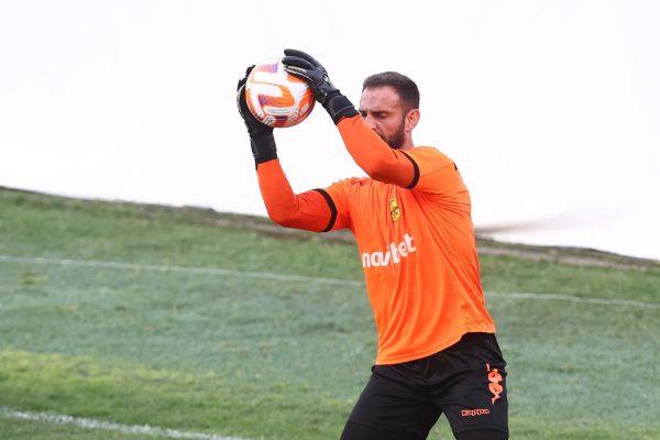 Με Xουτεσιώτη για την πρόκριση ο Άρης