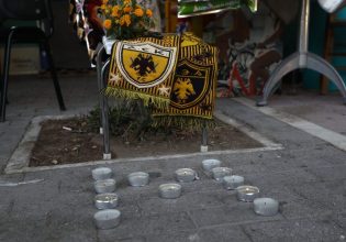 Φίλαθλος του Ολυμπιακού άφησε λουλούδι και σημείωμα για τον Μιχάλη