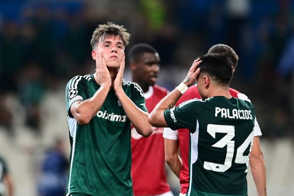 Εντυπωσιακή απόκρουση του Ματέους στην κεφαλιά του Βαγιαννίδη (vid)