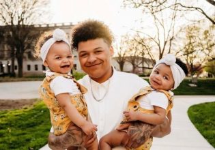 Ο τρανς άντρας που κατάφερε να γεννήσει δίδυμα κοριτσάκια