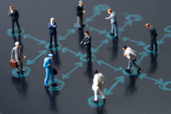 Covid-19: Επιστήμονες αναζητούν «φάρμακο» στο ανοσοποιητικό σύστημα όσων δεν έχουν προσβληθεί