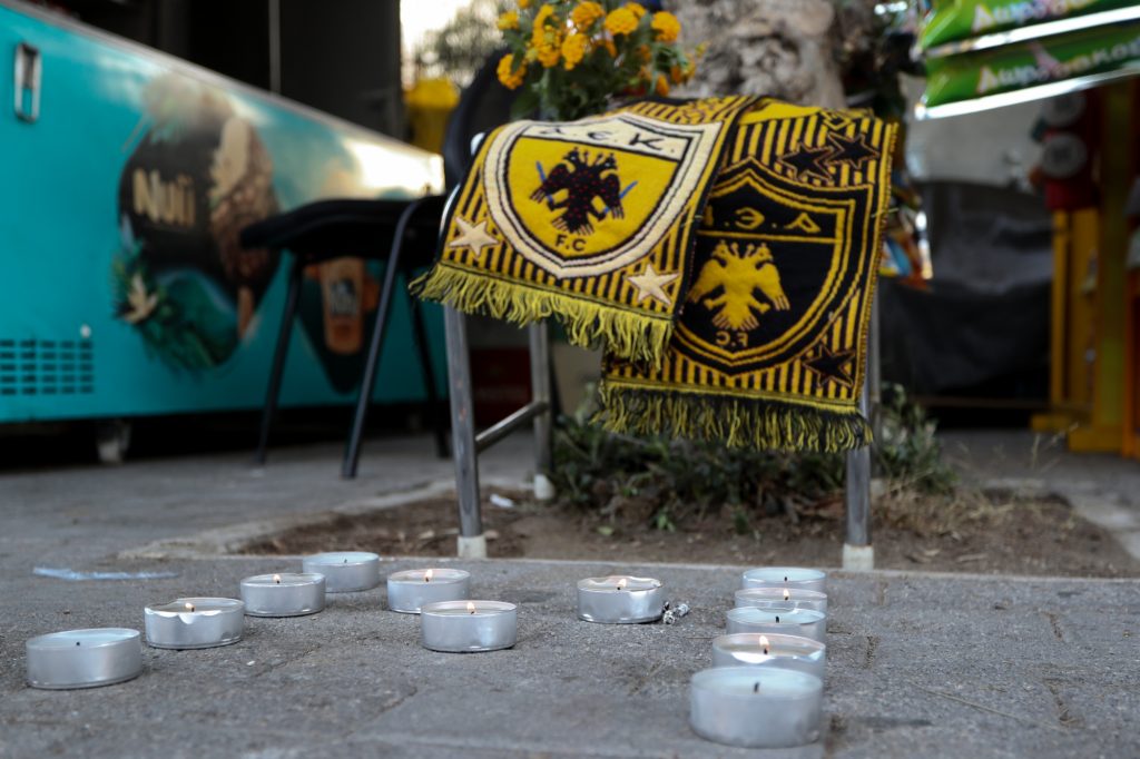 Στο νοσοκομείο η μητέρα του 29χρονου Μιχάλη που δολοφονήθηκε στη Νέα Φιλαδέλφεια